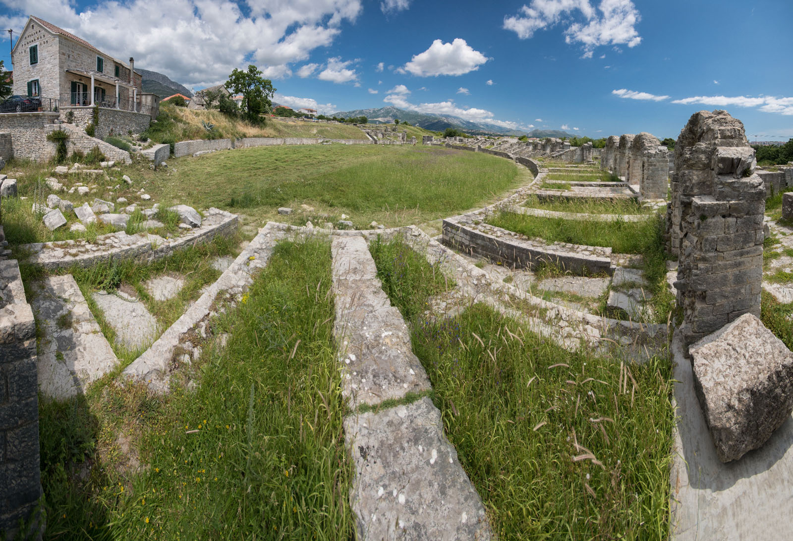 SALONA12 PANORAMA